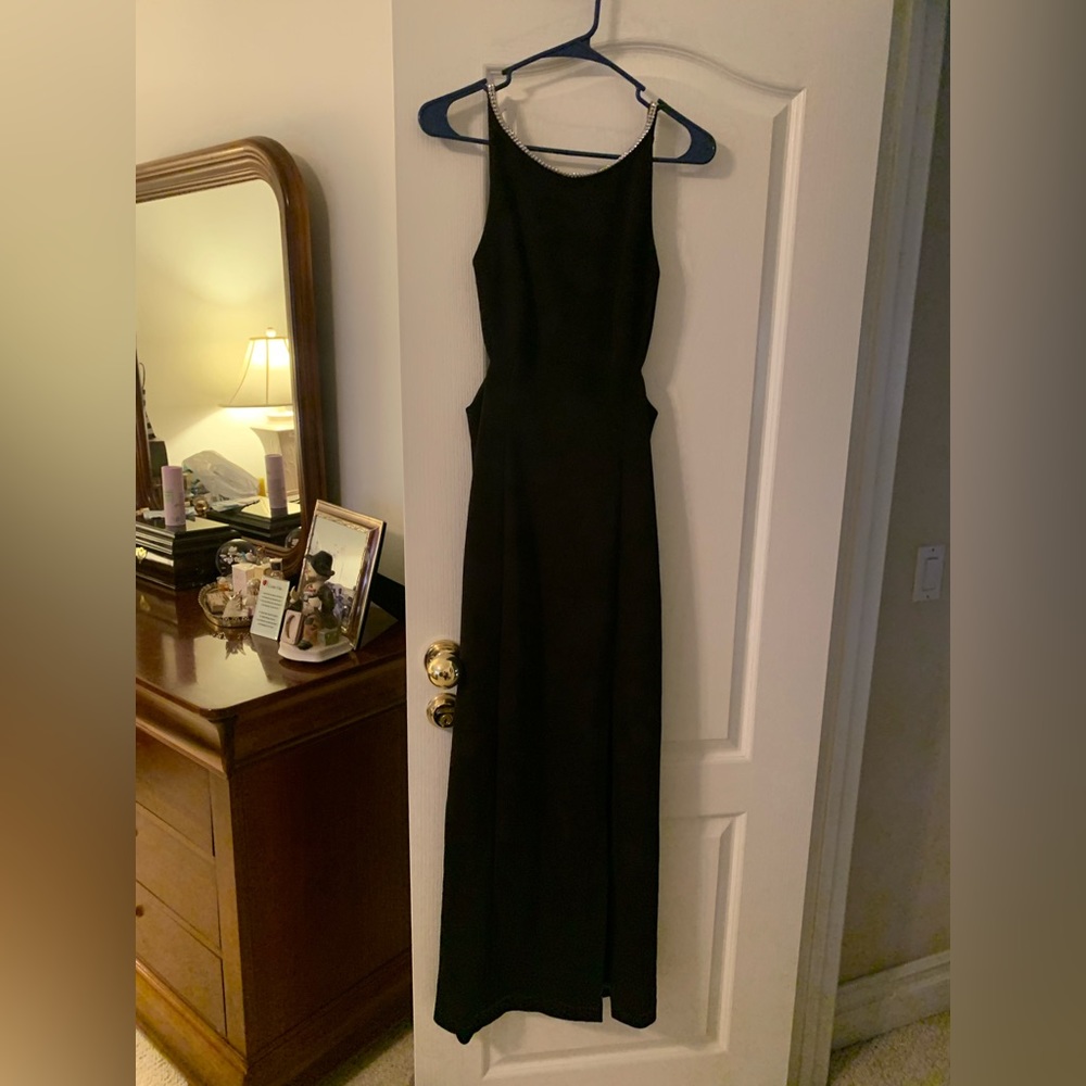 JS boutique formal dress